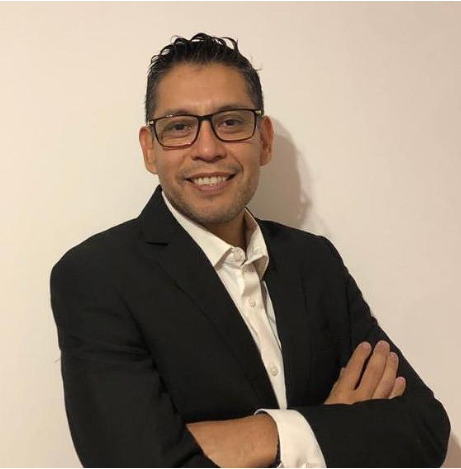 Lic. Angel Marcelo Gomez